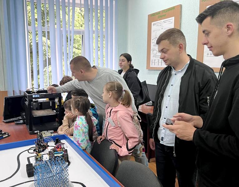 Зацікавленість робототехнікою та 3D друком